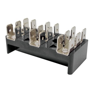 0-005-53 | Durite 25A 3 x 6 Way Terminal Block - 6.3mm Blade